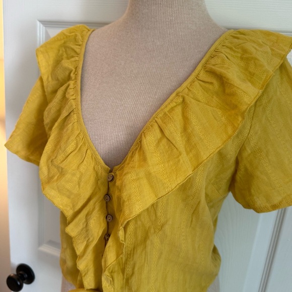 NWT Very J Ruffle Crop Top M - Picture 3 of 14